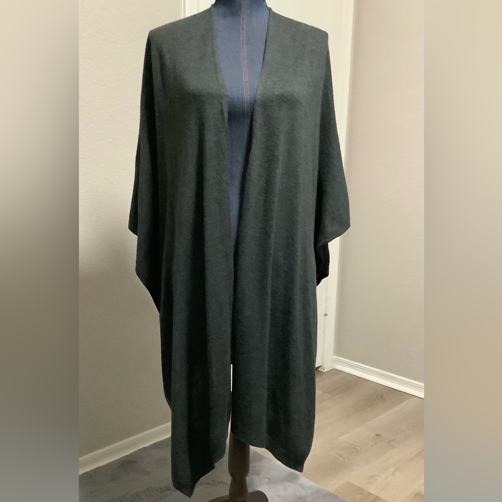 Forever 21 Black Gray Open-Front Knit Cardigan Poncho Women's Medium / Large